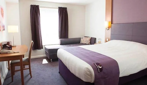 Hotel Premier Inn York North West 3*