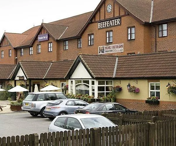 Hotel Premier North West York